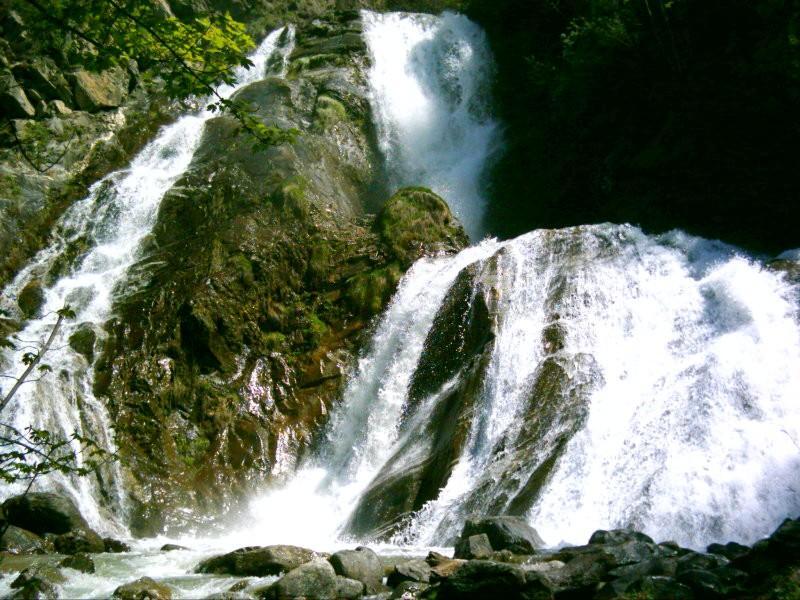 Camping La Cascade Villa Le Bourg-d'Oisans Bagian luar foto